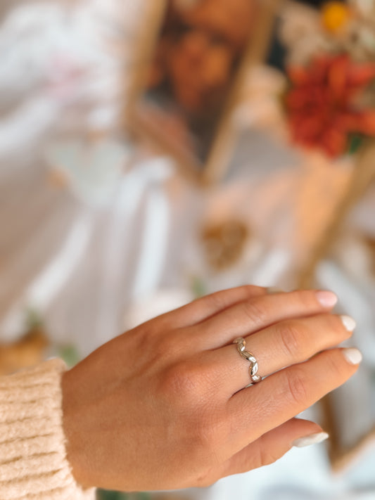 Wave Ring